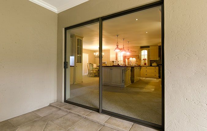 ALUMINIUM AND GLASS DOORS DUBAI
